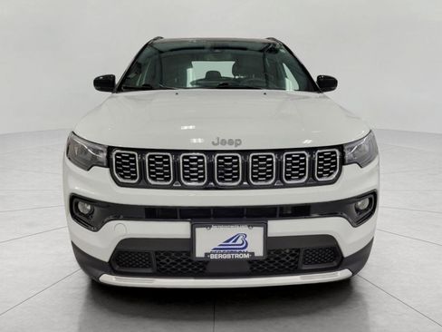 Used 2025 Jeep Compass Limited AWD/4WD image 40