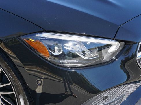 Used 2026 Mercedes-Benz C 300 Sedan image 10
