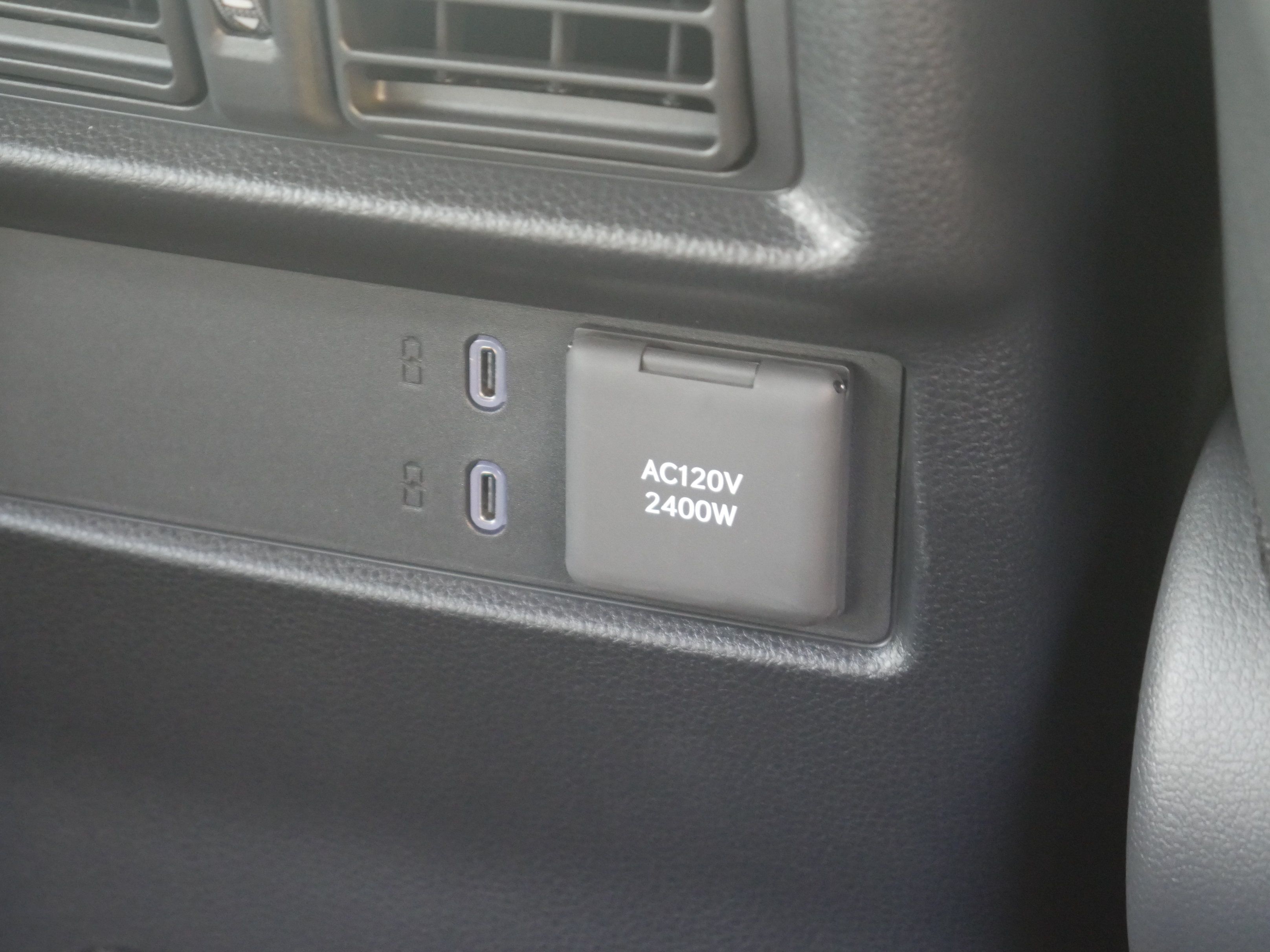 Used 2025 Toyota 4Runner TRD Pro AWD/4WD image 41