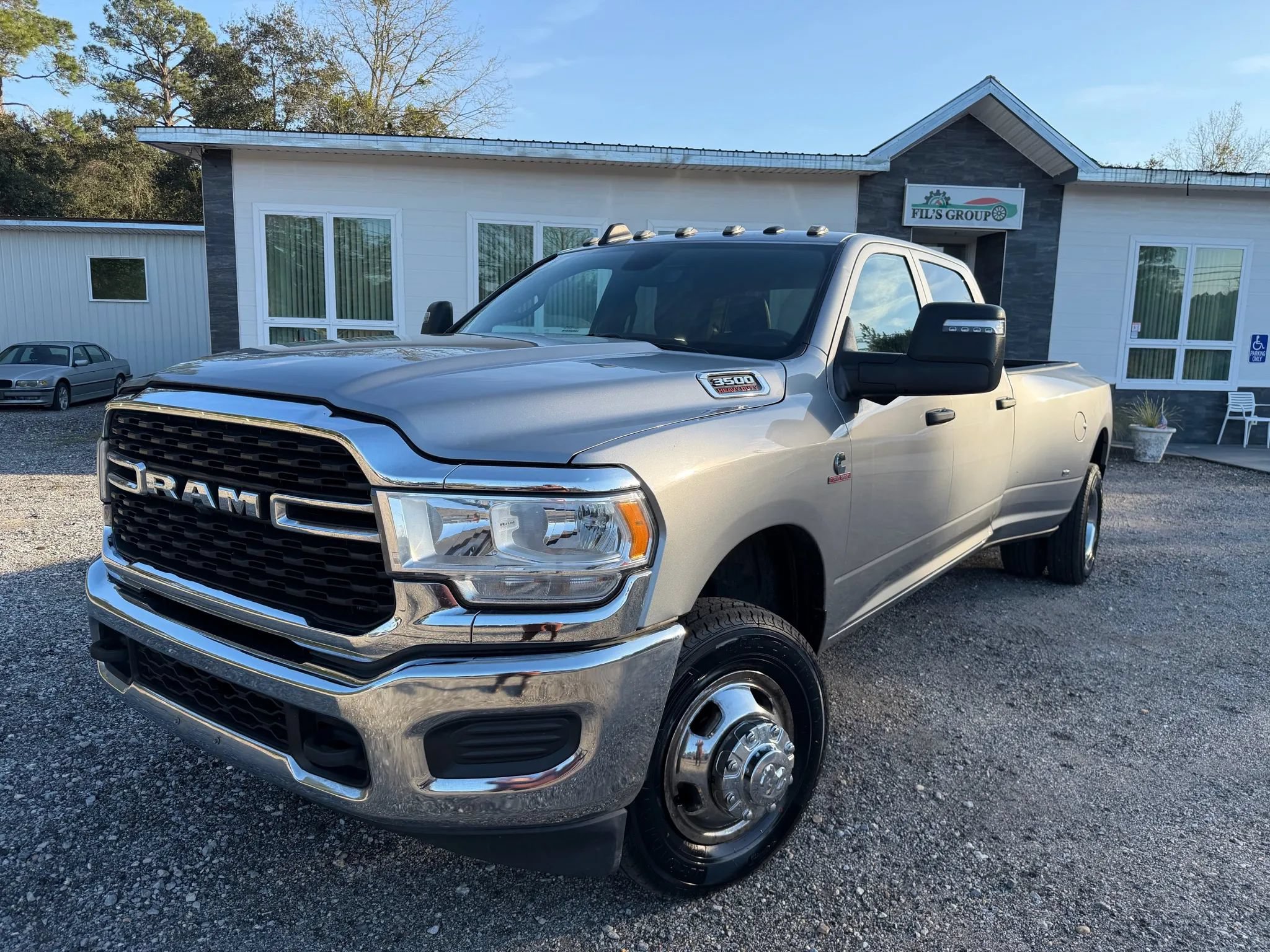 Used 2024 RAM 3500 Tradesman w/ Towing Technology Group AWD/4WD image 9