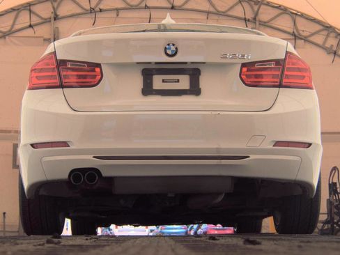 Used 2014 BMW 328i Sedan RWD image 7