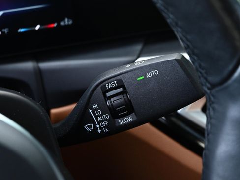 Certified 2024 BMW 330i Sedan w/ M Sport Package image 35