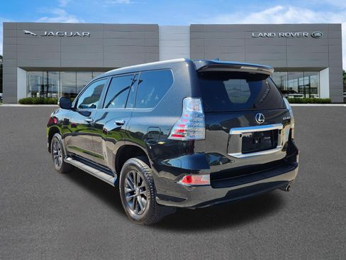 Used 2023 Lexus GX 460 Premium w/ Premium Plus Package AWD/4WD image 3