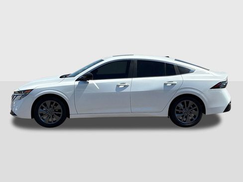 New 2026 Nissan Sentra SL FWD image 2