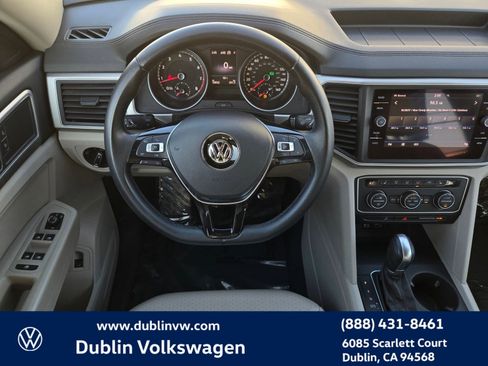 Used 2018 Volkswagen Atlas SE image 13