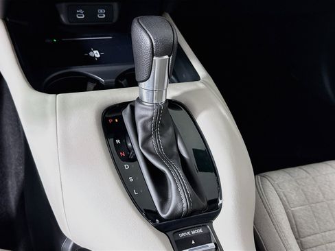 Used 2026 Honda HR-V LX image 17