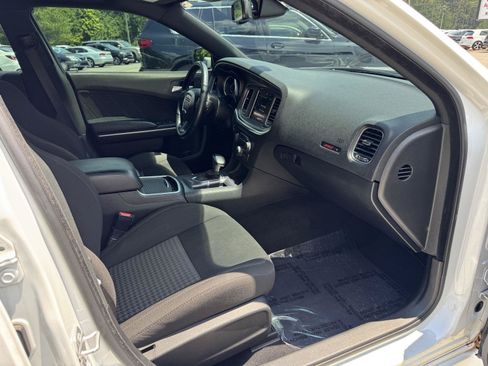 Used 2021 Dodge Charger Scat Pack RWD image 16