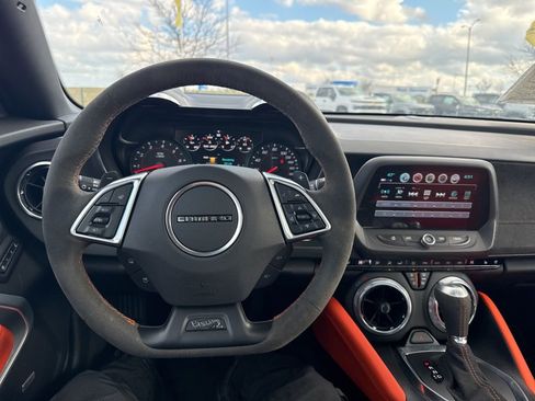 Used 2018 Chevrolet Camaro SS w/ Hot Wheels Edition image 28