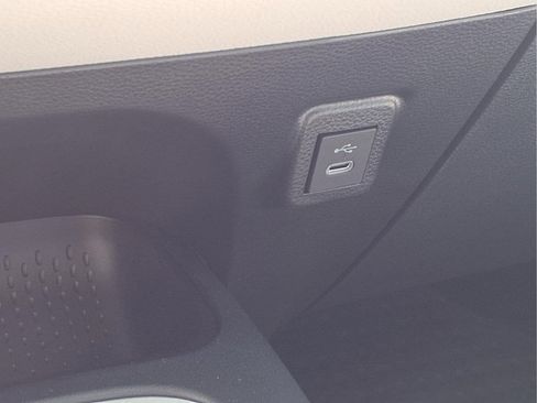 Used 2026 Toyota Corolla LE FWD image 17