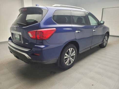 Used 2020 Nissan Pathfinder S AWD/4WD image 9