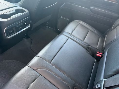 Used 2024 GMC Sierra 2500 Denali w/ Denali Reserve Package AWD/4WD image 4