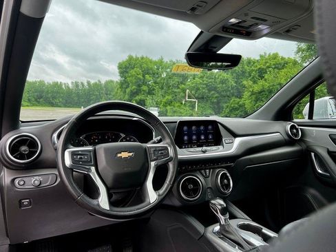 Used 2019 Chevrolet Blazer LT w/ Sun and Wheels Package FWD image 19