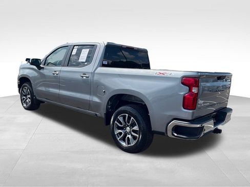 Used 2023 Chevrolet Silverado 1500 LT AWD/4WD image 4