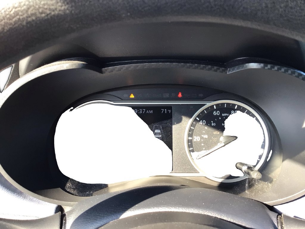 Used 2024 Nissan Versa SV FWD image 15