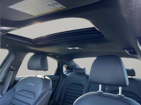 Used 2022 Kia Forte GT-Line w/ GT-Line Premium Package image 30