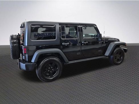 Used 2016 Jeep Wrangler Unlimited Sport AWD/4WD image 4