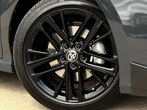 Used 2026 Toyota Camry SE image 28