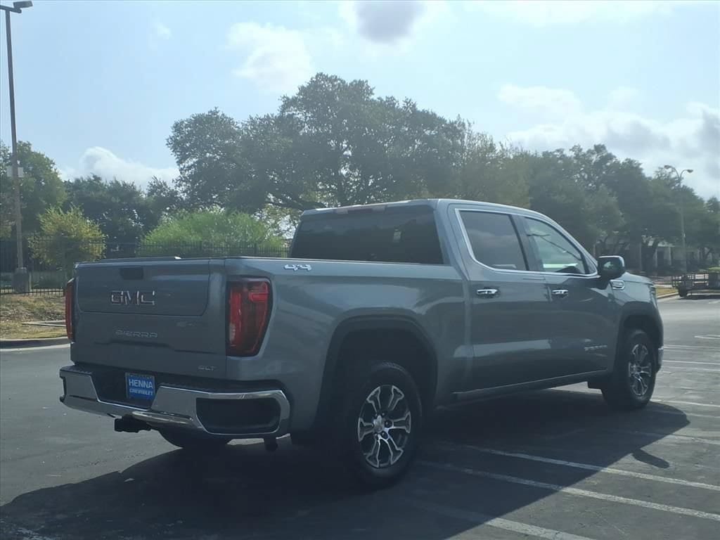 Used 2026 GMC Sierra 1500 SLT AWD/4WD image 5