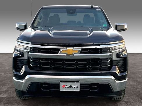 Used 2023 Chevrolet Silverado 1500 LT image 2