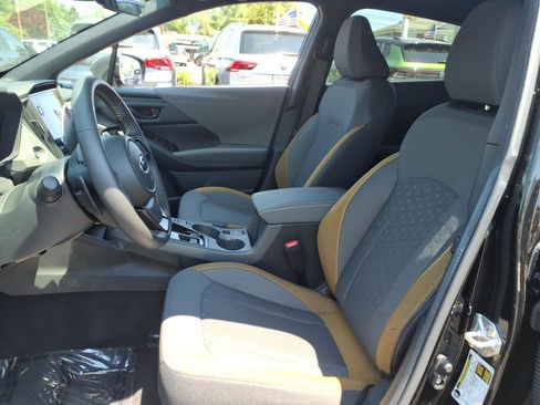 Certified 2025 Subaru Crosstrek 2.5i Sport w/ Crosstrek Mirror Package AWD/4WD image 17