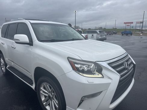 Used 2016 Lexus GX 460 460 w/ Premium Package image 5