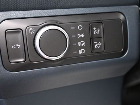 New 2026 Ford Maverick XLT w/ XLT Luxury Package FWD image 21