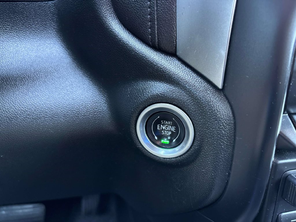 Used 2019 Chevrolet Silverado 1500 LT Trail Boss AWD/4WD image 30