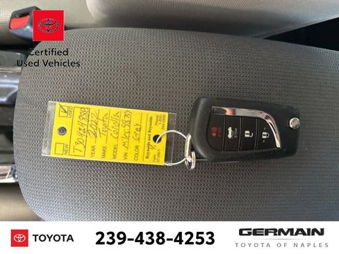 Used 2022 Toyota Corolla LE FWD image 21