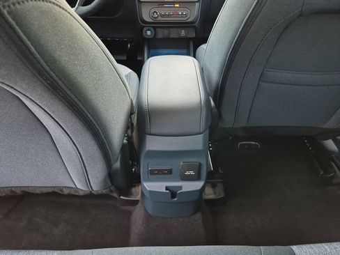 Used 2026 Ford Maverick XLT w/ XLT Luxury Package FWD image 34