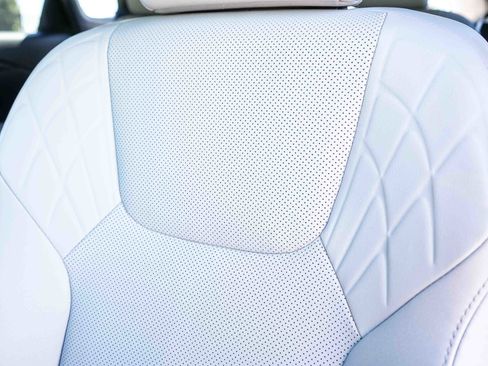 Used 2023 Lexus RX 350 Premium image 24