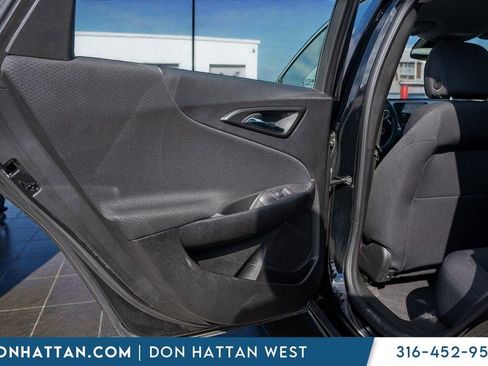 Used 2024 Chevrolet Malibu LT image 17