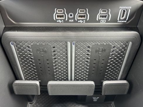 New 2026 RAM 2500 Rebel w/ Rebel Level 2 Equipment Group AWD/4WD image 17