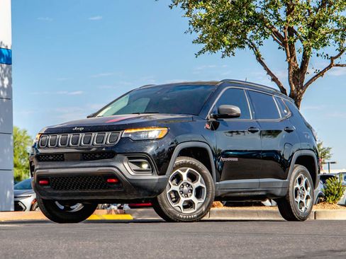 Used 2022 Jeep Compass Trailhawk w/ Trailhawk Elite Group AWD/4WD image 1