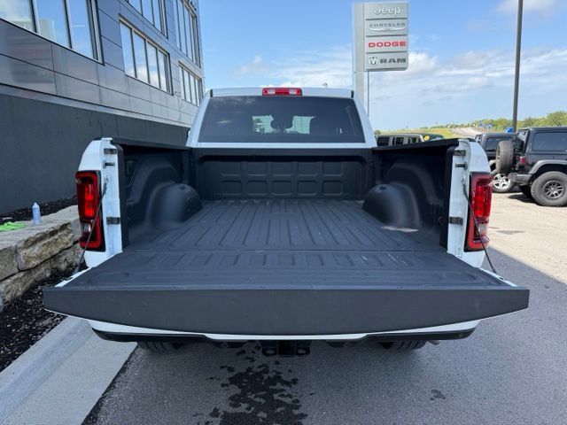 Used 2026 RAM 2500 Big Horn AWD/4WD image 5