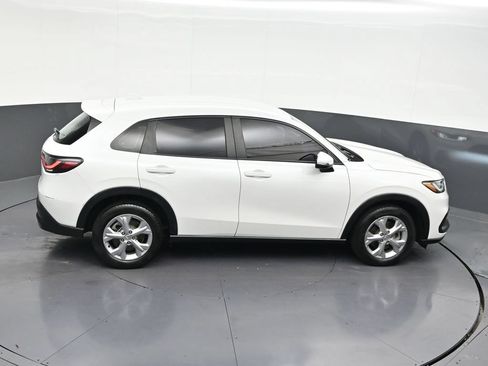 Used 2023 Honda HR-V LX image 21