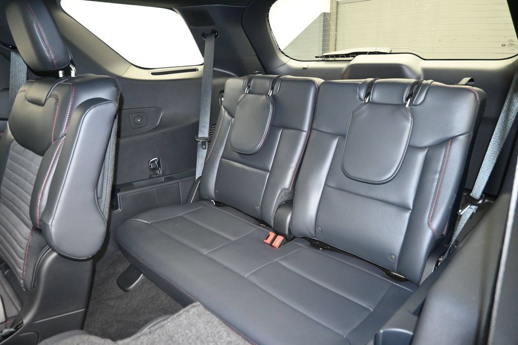 New 2026 Ford Explorer ST-Line w/ ST-Line Street Pack RWD image 22