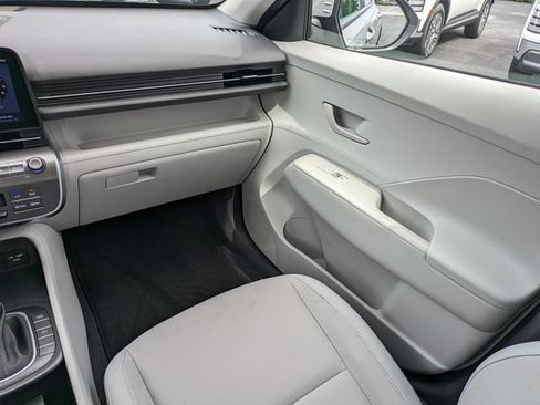 Certified 2024 Hyundai Kona SEL FWD image 17