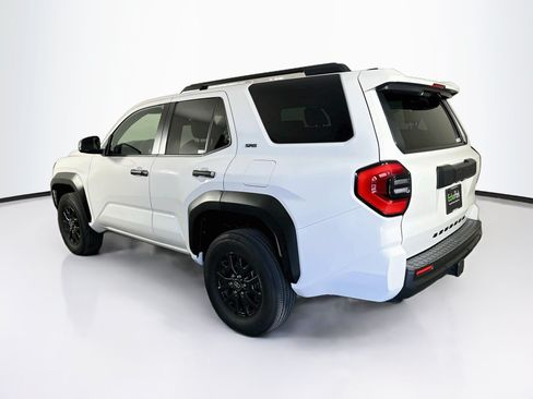 Used 2026 Toyota 4Runner SR5 AWD/4WD image 5
