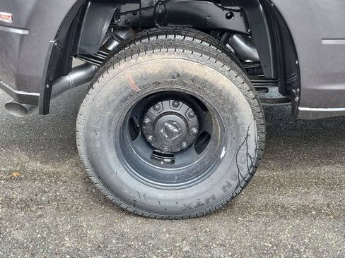 New 2026 RAM 3500 Tradesman AWD/4WD image 9