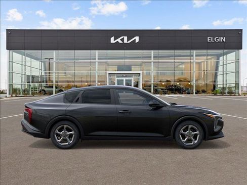 New 2026 Kia K4 FWD image 7