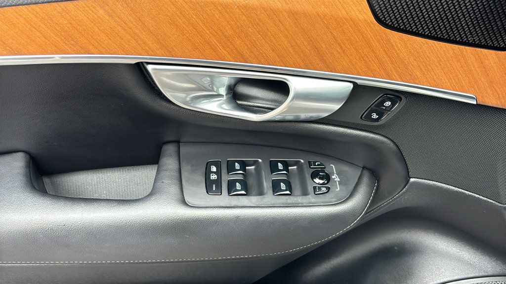 Certified 2023 Volvo XC90 B5 Plus w/ Protection Package Premier AWD/4WD image 14