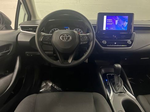 Used 2024 Toyota Corolla LE image 15