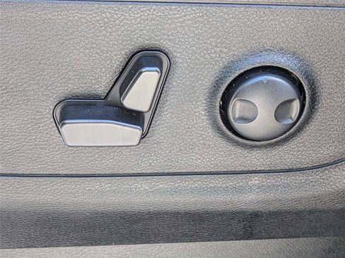 Certified 2025 RAM 1500 Big Horn AWD/4WD image 22