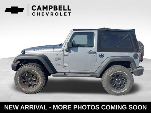 Used 2016 Jeep Wrangler Sport AWD/4WD image 2