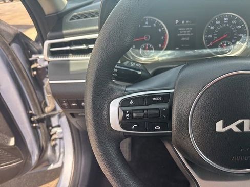 Used 2023 Kia K5 LXS FWD image 17