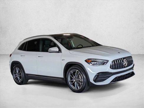 Used 2023 Mercedes-Benz GLA 35 AMG 4MATIC image 5