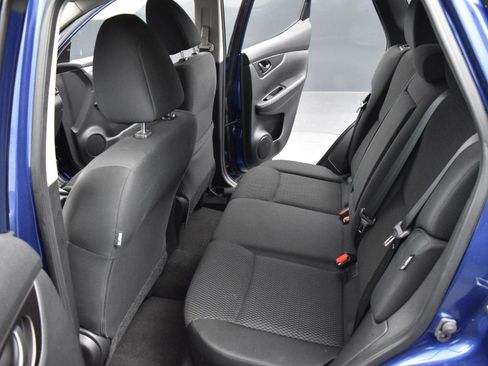Used 2022 Nissan Rogue Sport S FWD image 27