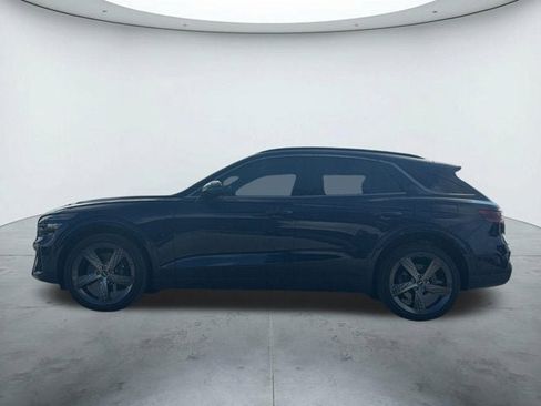 New 2025 Genesis GV70 3.5T Sport w/ Sport Advanced Package image 2