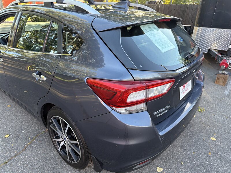Used 2017 Subaru Impreza 2.0i Limited AWD/4WD image 7