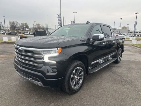 New 2026 Chevrolet Silverado 1500 High Country w/ LPO, Dark Essentials Package image 7